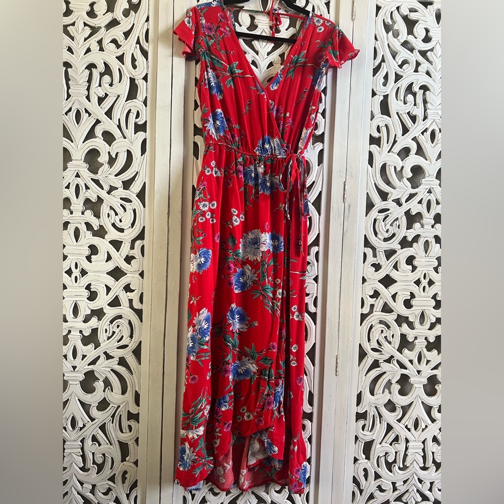 B.O.G. Floral Red Maxi Dress
Band of Gypsies flutter dress